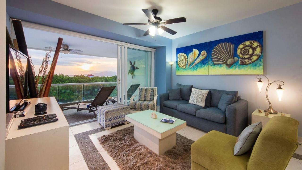 Breathtaking Villa Magna Beachfront Condo, 3 Bedrooms Sleeps 6ヌエボ・バジャルタ エクステリア 写真