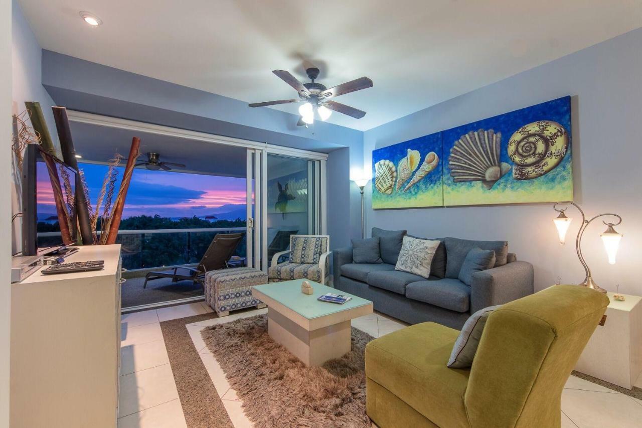 Breathtaking Villa Magna Beachfront Condo, 3 Bedrooms Sleeps 6ヌエボ・バジャルタ エクステリア 写真